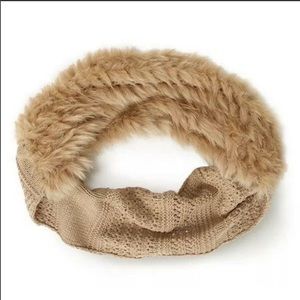 NWOT CABI Duchess Scarf